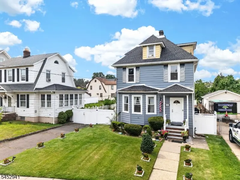 136 W Gibbons St, Linden, NJ 07036 - #2