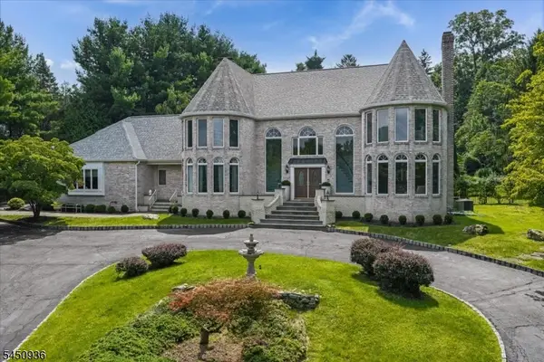 42 Lambert Dr, Sparta Twp., NJ 07871