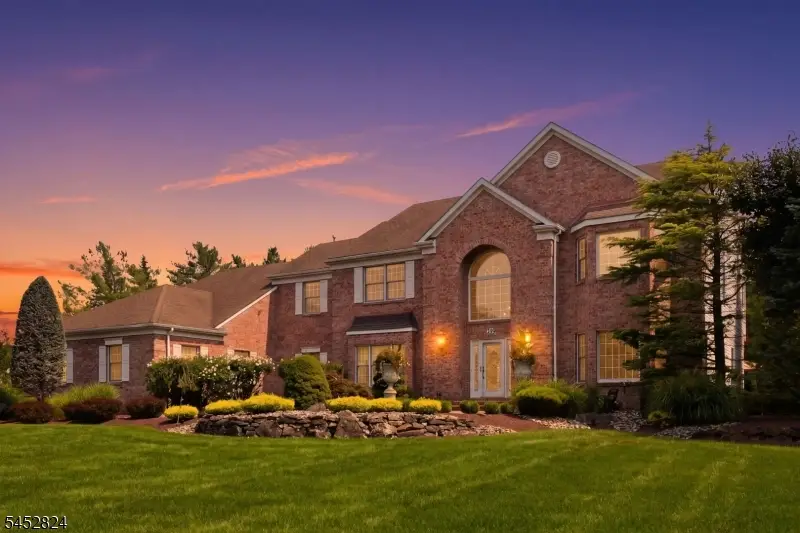 319 Valley View Cir, Freehold, NJ 07728 - #1