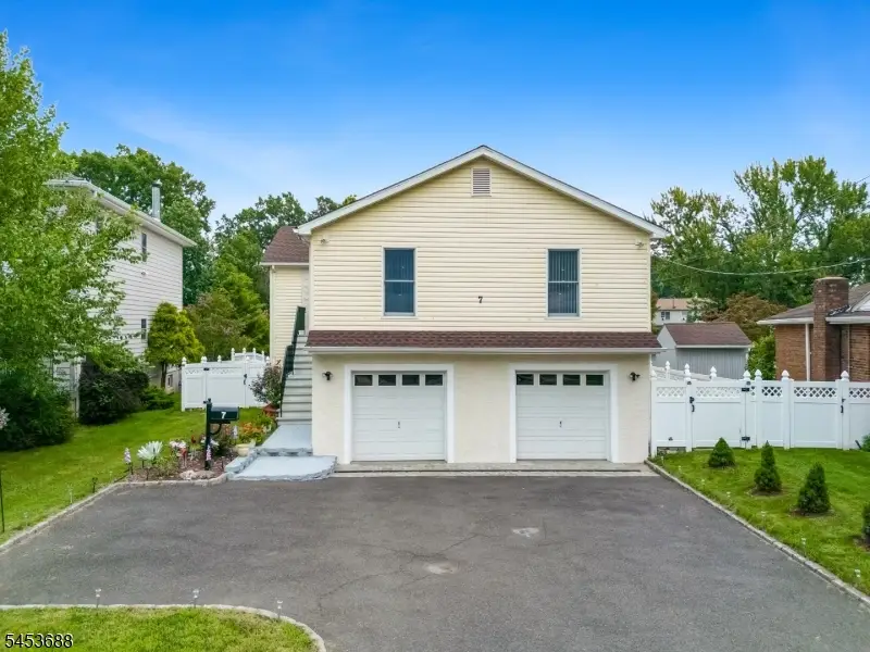 7 Henoch Ave, Clifton, NJ 07013 - #2
