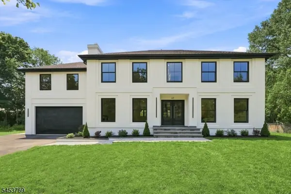 41 Pino Ct, Clifton City, NJ 07013