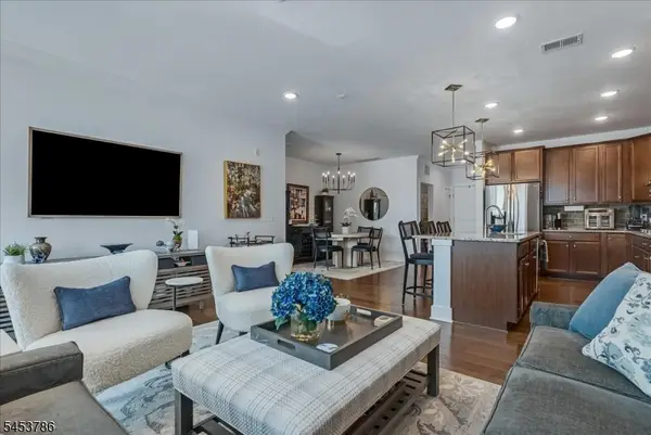 3 Vanderbilt Blvd #209, Florham Park Boro, NJ 07932