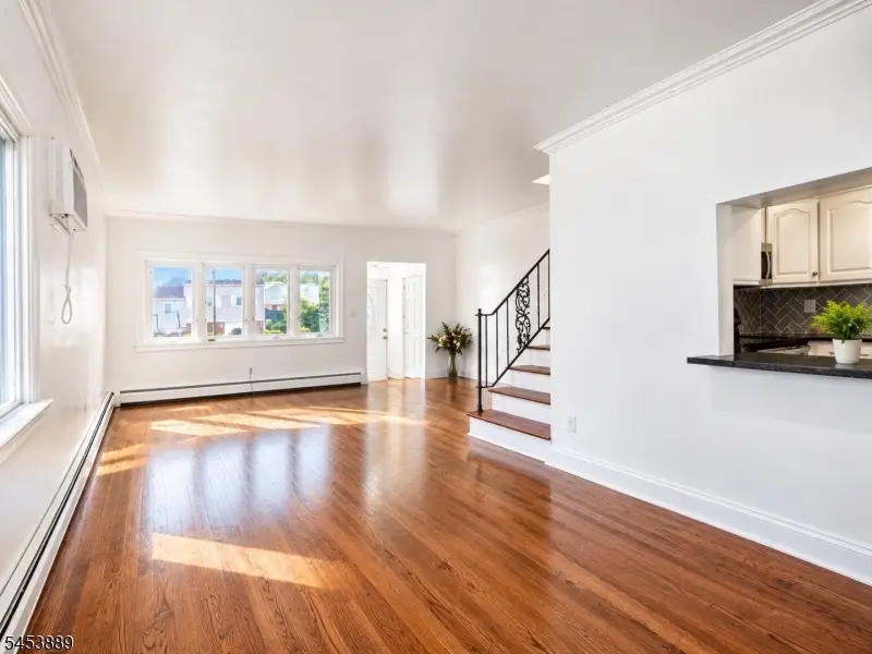 19 Jonquil Cir, Fords, NJ 08863 - #3
