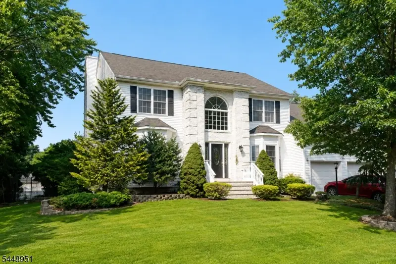 20 Gregory St, Hazlet, NJ 07730 - #1