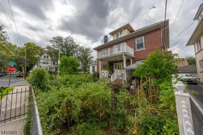 300 Ridge St, Newark, NJ 07104 - #2