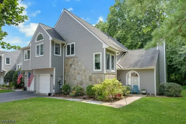 21 Braemar Dr, Rockaway Twp., NJ 07866