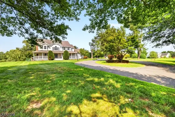12 Van Fleet Rd, Readington Twp., NJ 08853