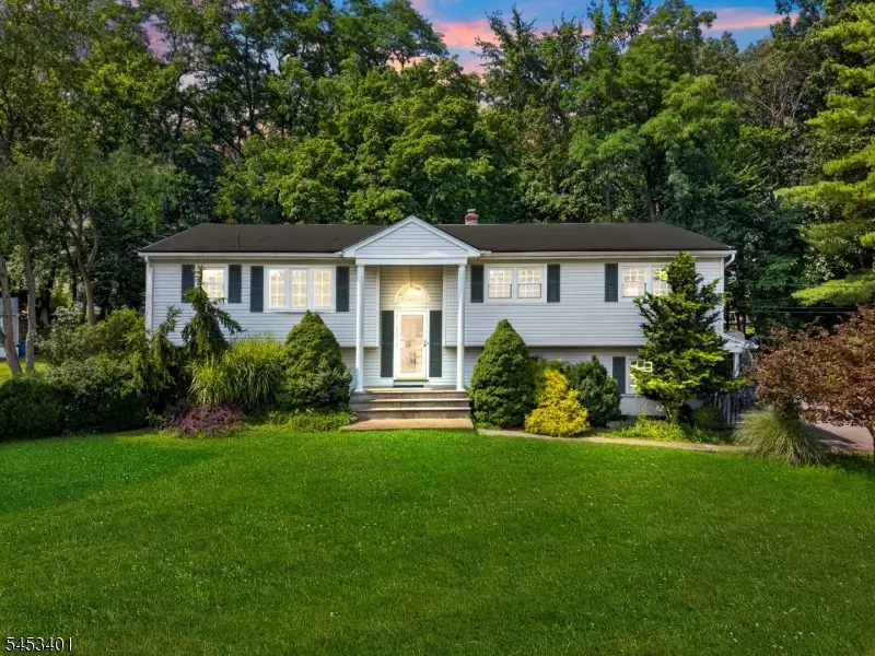 13 Friar Way, Wayne, NJ 07470 - #1