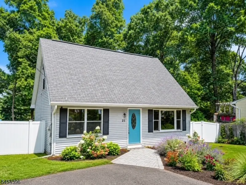 21 Woodland Trl S, Vernon, NJ 07419 - #1