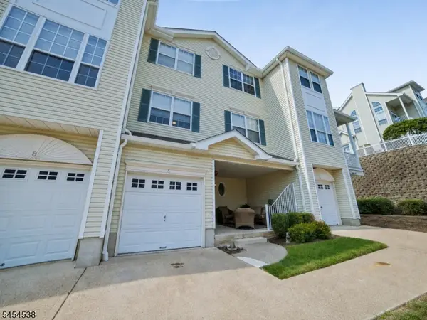 6 Hancock Dr, Morris Twp., NJ 07960