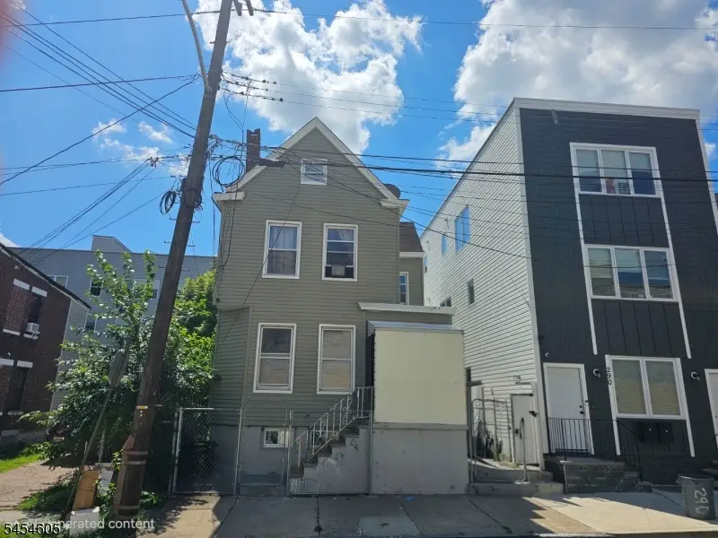 292 Governor St, Paterson, NJ 07501 - #1