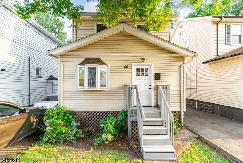 64 E Almira St, Bloomfield, NJ 07003 - #2