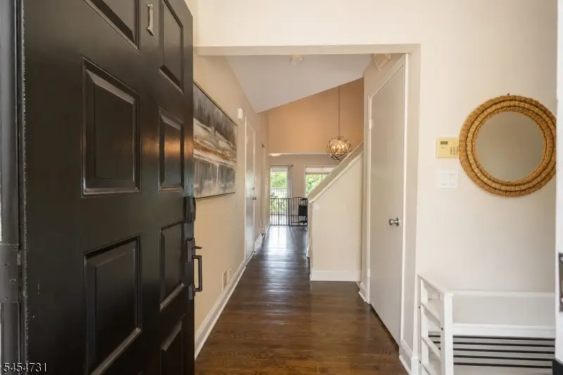 1 Mt Vernon Square, Verona, NJ 07044 - #3