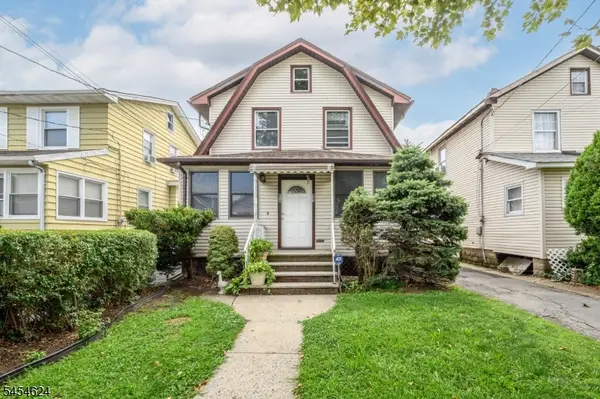 862 Gibbons Ct, Elizabeth City, NJ 07202