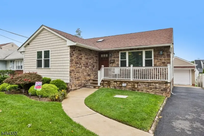 114 Hobart Ave, Rutherford, NJ 07070 - #1