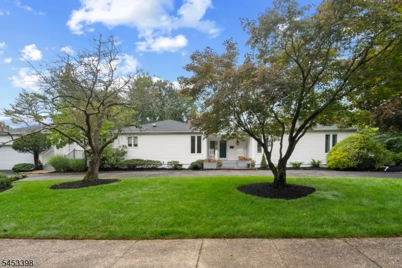 4 Tornillo Rd, West Orange, NJ 07052 - #1