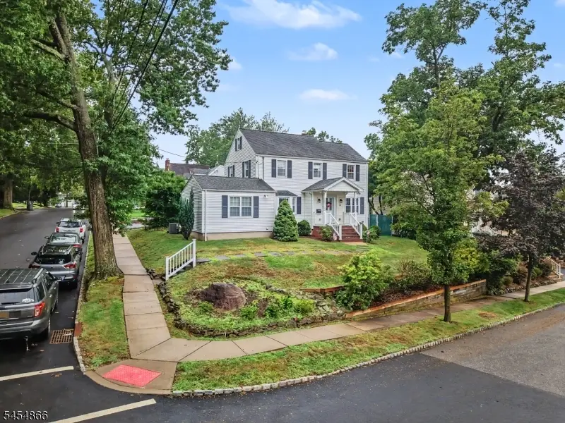91 Cedar St, Cedar Grove, NJ 07009 - #3