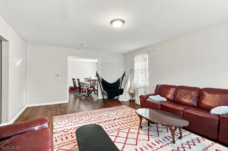 120-122 Tuxedo Pkwy, Newark, NJ 07106 - #3