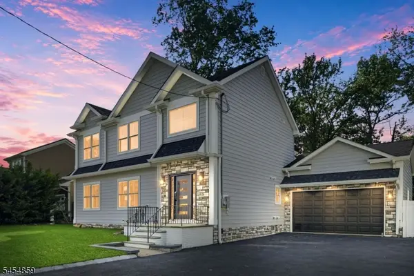 17 Blake Dr, Clark Twp., NJ 07066