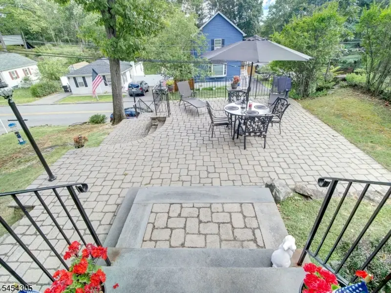 146 Monroe Trl, Hopatcong, NJ 07843 - #3