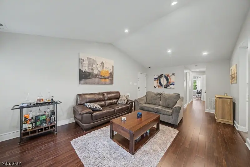 3 Juniper Ct #125, Clifton, NJ 07014 - #3