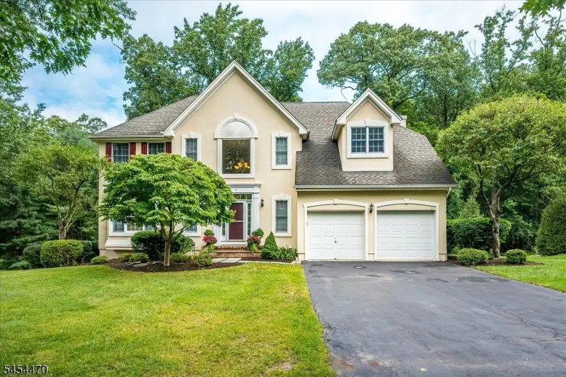 2 Jupiter Hills Ct, Skillman, NJ 08558 - #1