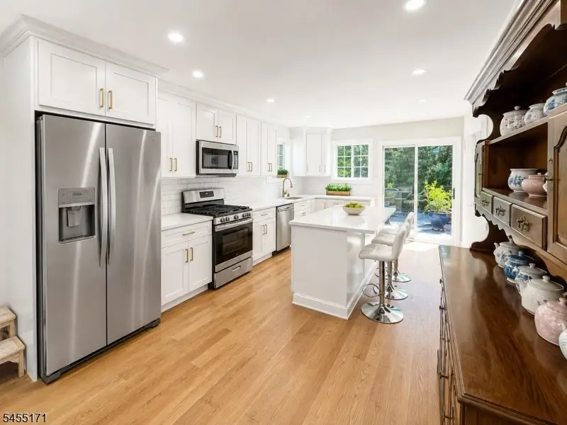 538 Cicilia Pl, Scotch Plains, NJ 07076 - #2