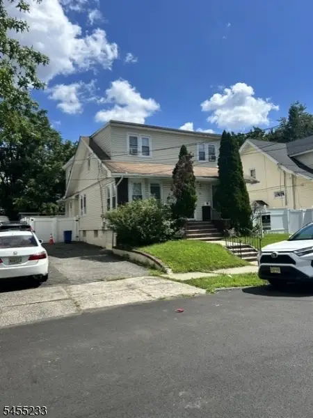 92 Burlington Ave, Paterson, NJ 07502 - #1