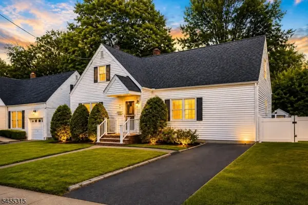 23 Mayfield Pl, Metuchen Boro, NJ 08840