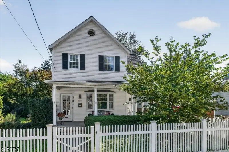 28 Leary Ave, Bloomingdale, NJ 07403 - #2