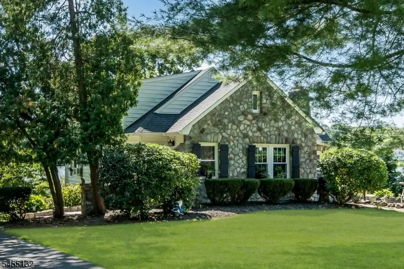9 Musconetcong Ave, Stanhope, NJ 07874 - #2