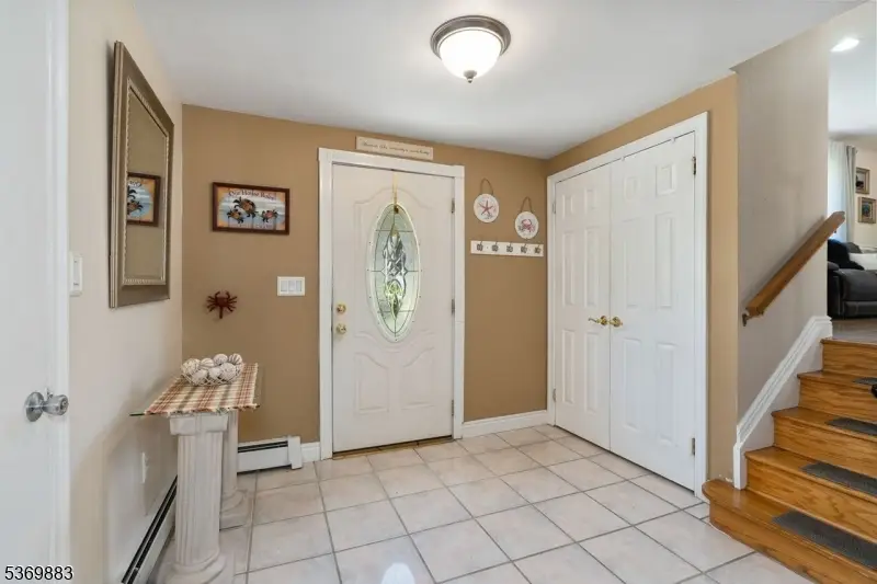 22 Rhonda Pl, Wanaque, NJ 07465 - #3
