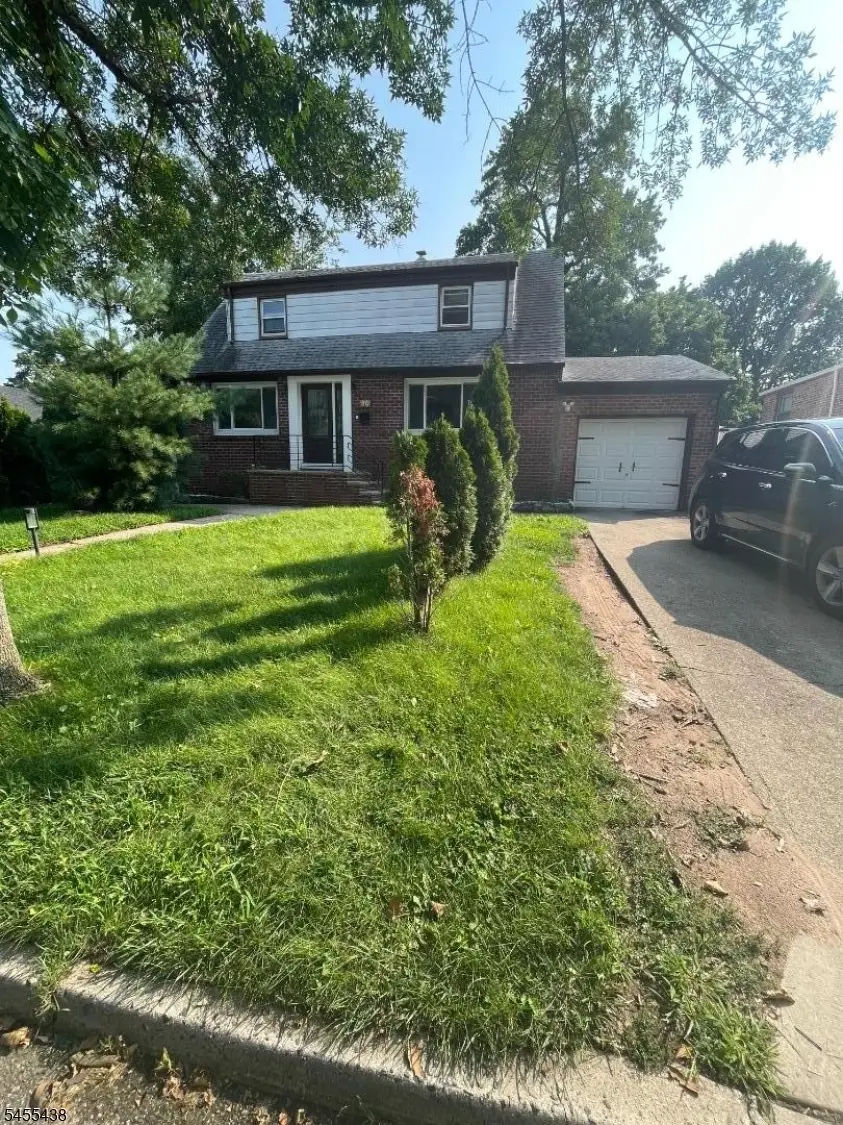 80 Circle Drway, Teaneck, NJ 07666 - #1