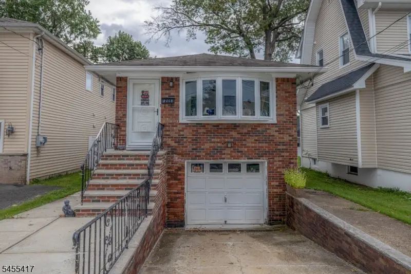 2114 Alberta Ave, Linden, NJ 07036 - #2