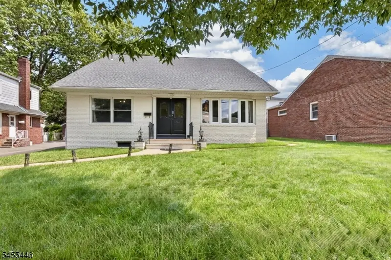 163 Baldwin Pl, Bloomfield, NJ 07003 - #1