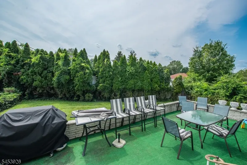 35 Van Winkle Ct, Woodland Park, NJ 07424 - #3