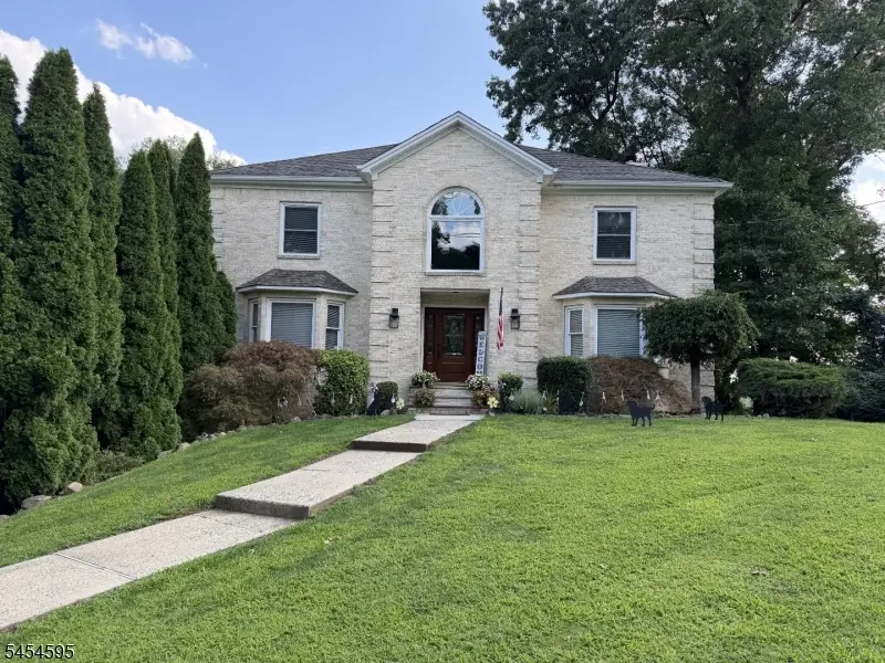 17 Rosenbrook Dr, Lincoln Park, NJ 07035 - #1