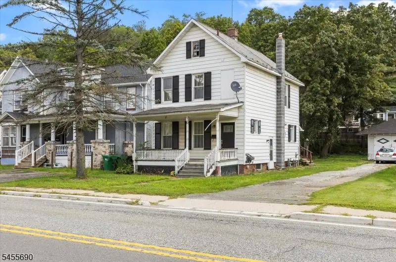 36 Bank St, Sussex, NJ 07461 - #2