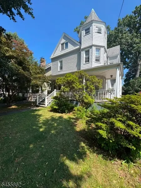 42 Donaldson Ave, Rutherford, NJ 07070 - #1