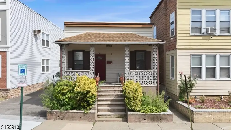 2 Lake St, Silver Lake, NJ 07109 - #1