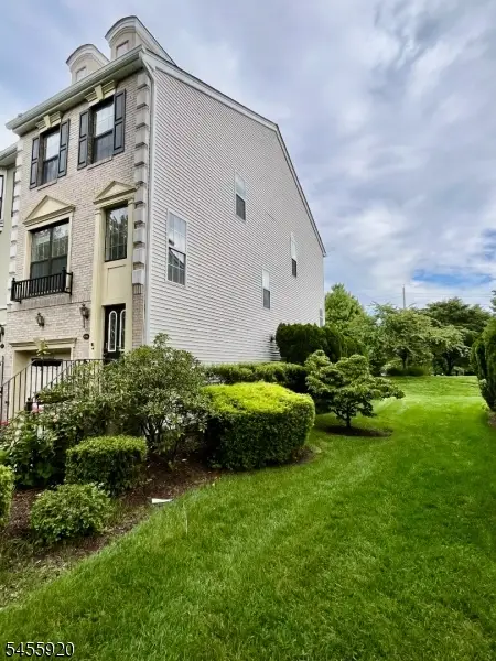 456 Hartford Dr, Nutley, NJ 07110 - #2