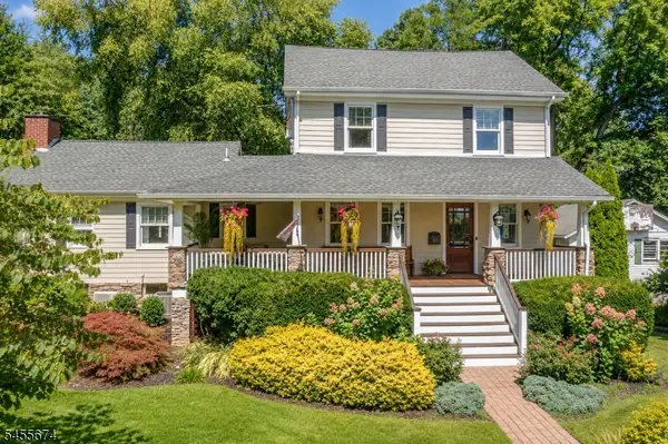 152 Hillside Ave, Chatham Boro, NJ 07928