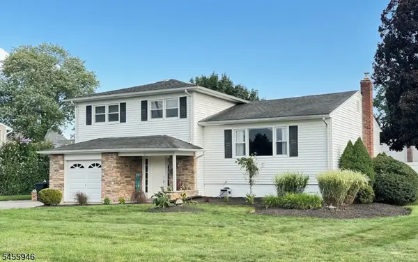 1 Evelyn Pl, Pequannock Twp., NJ 07444