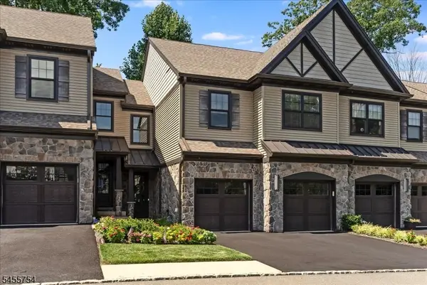 103 Mariners Pointe, Hopatcong Boro, NJ 07843