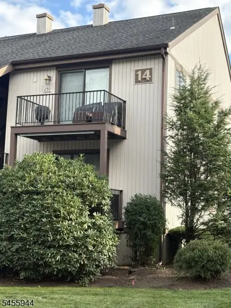 14249 Dell Pl #249, Stanhope Boro, NJ 07874