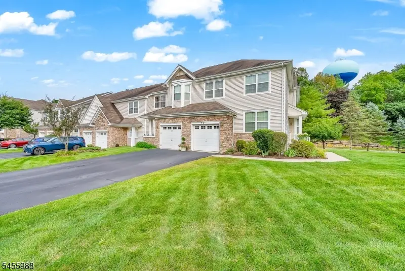 40 Indian Field Dr, Hardyston, NJ 07419 - #3
