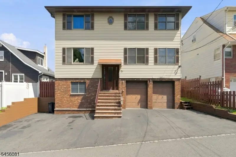 56 Hillcrest Ave, Woodland Park, NJ 07424 - #2