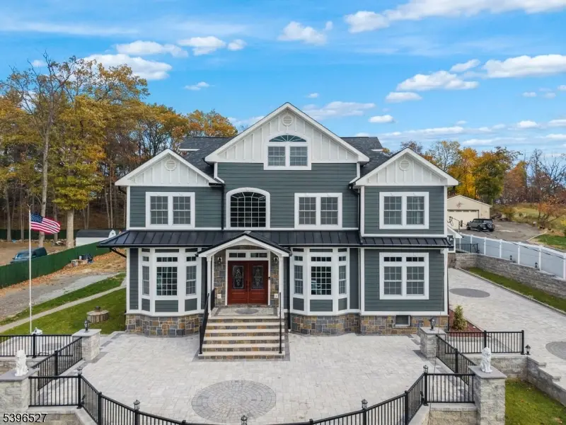 45 Dietrich Ln, North Haledon, NJ 07508 - #1