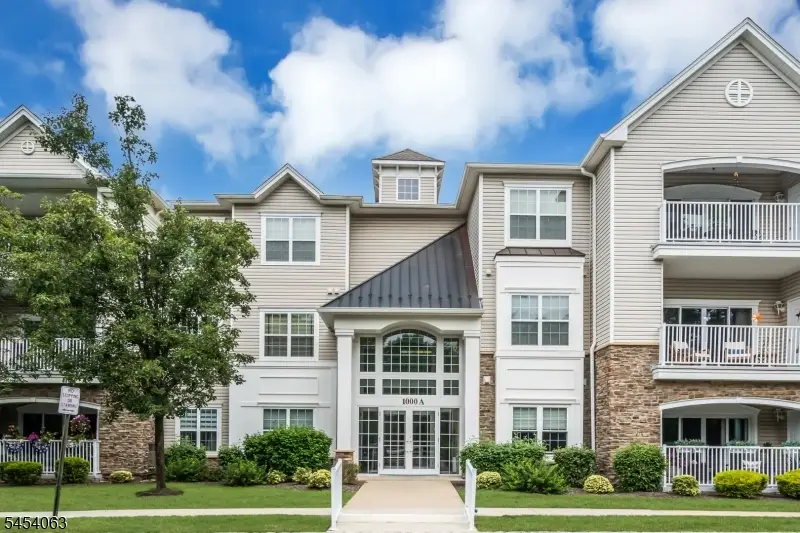1303 Conrad Way #1303, Franklin, NJ 08873 - #1