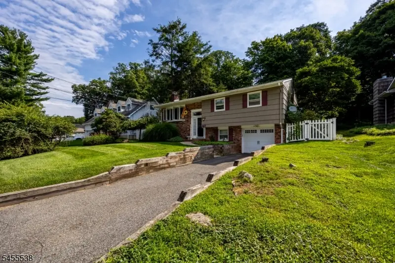 109 Alpine Trl, Lake Mohawk, NJ 07871 - #3
